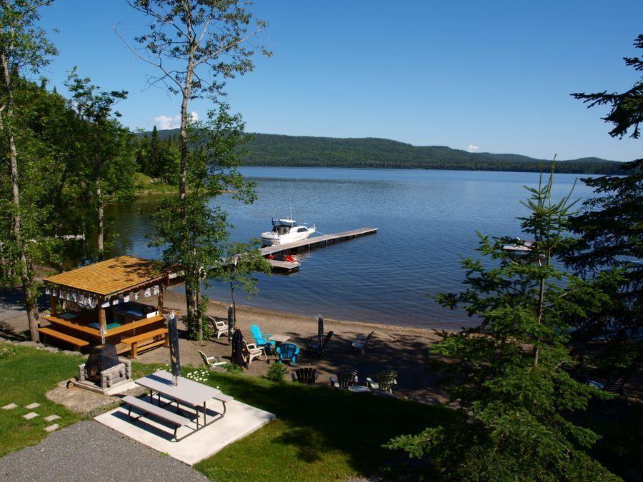 Auberge Sur Le Lac Temiscouata Temiscouata Sur Le Lac Exterior foto